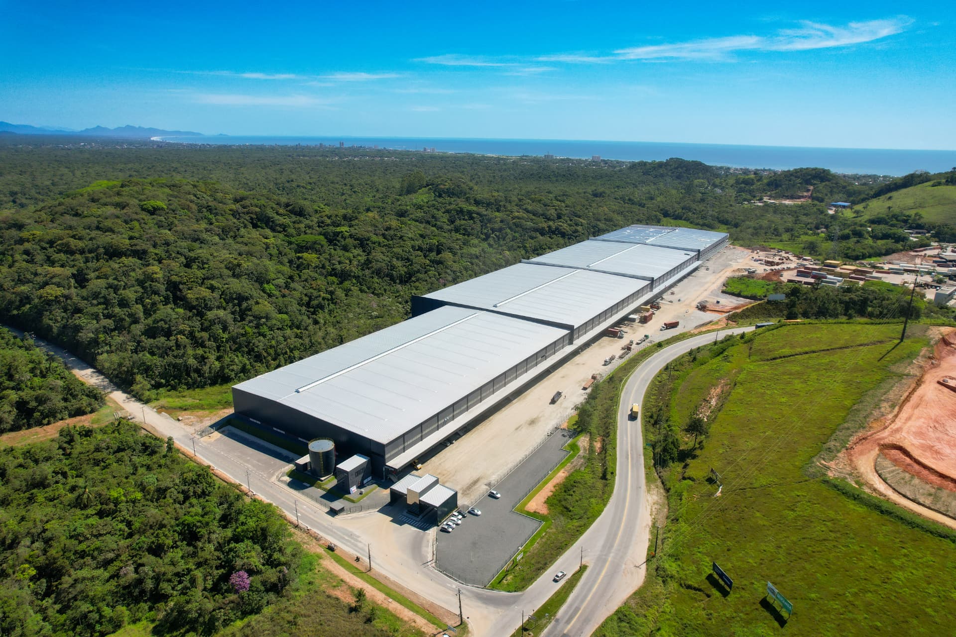 Galpão JS Participações em Itapoá/SC